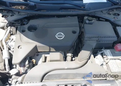 2015 Nissan Altima 2.5/2.5 S/2.5 Sl/2.5 Sv z USA, uszkodzony, nr VIN 1N4AL3AP7FC496713